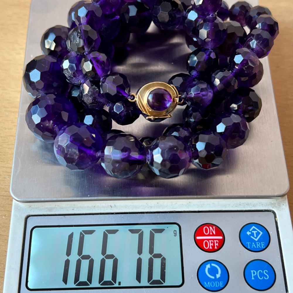 VINTAGE HUGE ROUND FACETED AMETHYST BEADS LONG NECKLACE 14K LOCK CABOCHON STONE - Picture 8 of 16